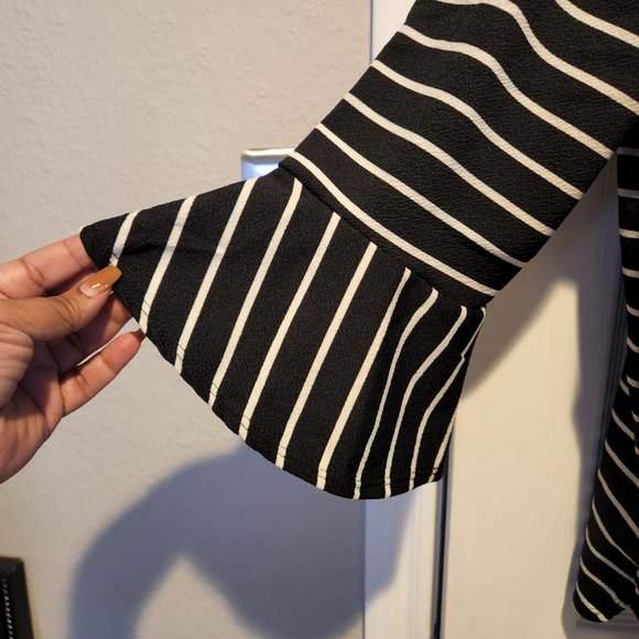 Blouse - Picture 2 of 7